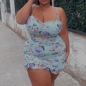 Fashion Nova Floral Rouched Mini dress- mint